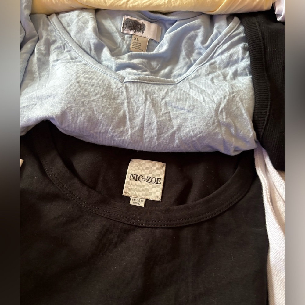 Bundle of 9 NWOT XL Tops - Picture 5 of 10